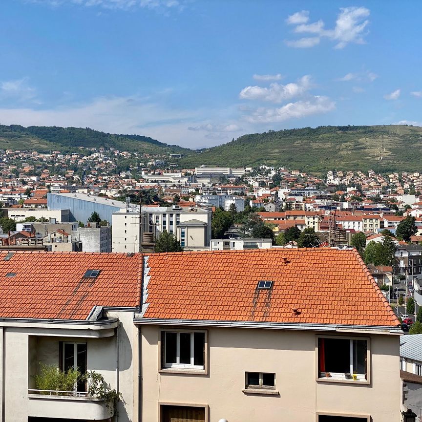 Location Appartement 1 pièce 12m² CLERMONT FERRAND 63000 - Photo 1