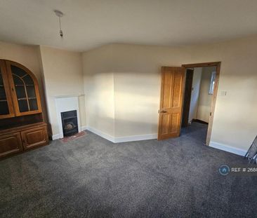 2 bedroom semi-detached house to rent - Photo 1