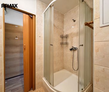 Pronájem bytu 1+1 36 m² - Fotografie 5