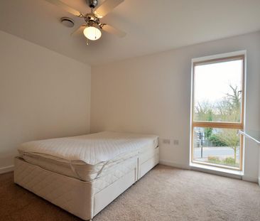 2 bedroom apartment - Photo 3