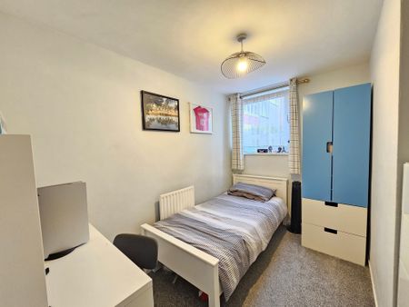 Orchard Lane, Southampton - Photo 3