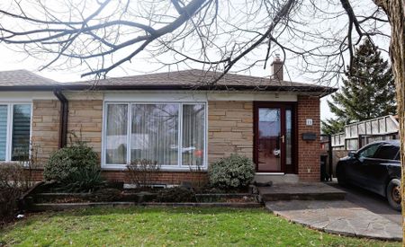 For Lease - 11 Ascot Avenue, Brampton, Ontario - Photo 3