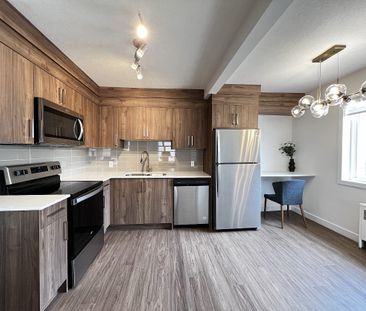 1019 17th Ave SW, Calgary - Photo 6