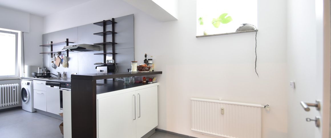 **Traumhaft** Renovierte, großzügige Etagenwohnung in absolut ruhiger Lage von Stuttgart-Ost! - Foto 1