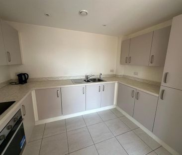 2 bedroom apartment to rent - Photo 4