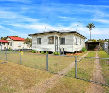 Cute 3 Bedroom Cottage in Great Location! - Photo 6