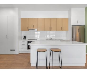 A stunning, spacious one-bedroom apartment is available for rent sh... - Photo 6