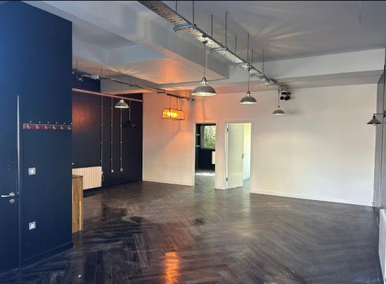 2 Bed Flat, Conway Street, BN3 - Photo 1