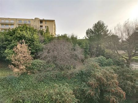 Location appartement 1 pièce - 30m² à Antibes (06600) - Photo 3