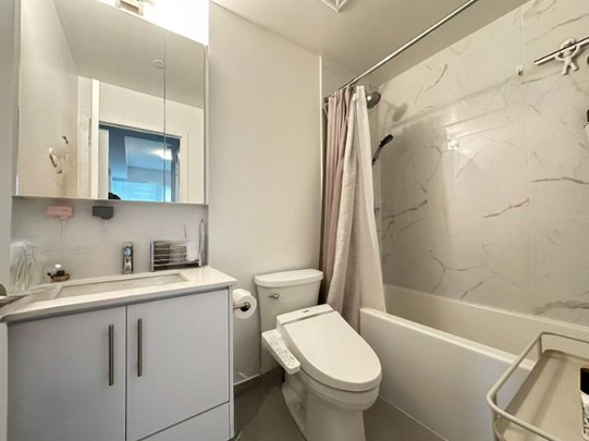 For Lease - 105 Oneida Crescent Unit# 407, Richmond Hill, Ontario - Photo 1