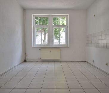 GRÜNA • 5 Zimmer • SONNIG • 2 Tageslichtbäder • Laminat • ruhige id... - Photo 1