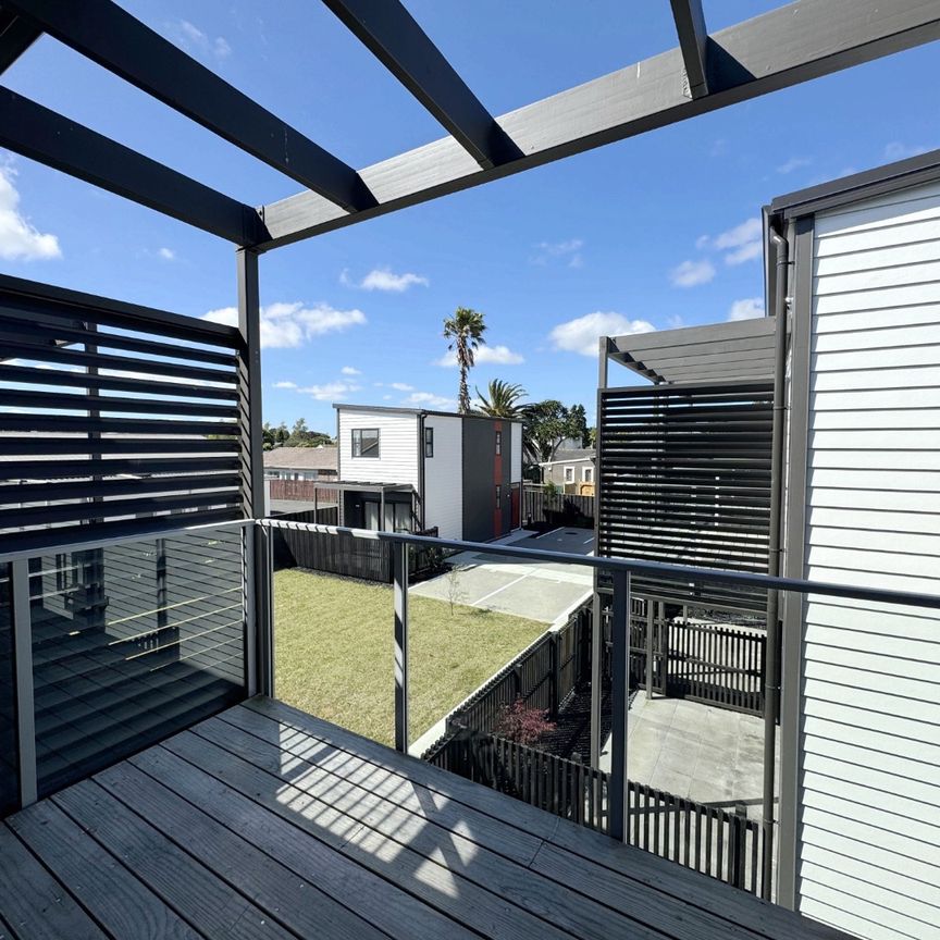 14/21 Lupton Road, Manurewa - Photo 1