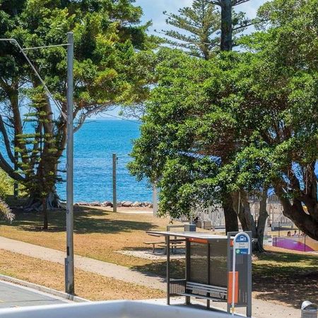 Spacious 3-Bedroom Apartment with Stunning Water Views - Nautica Apartments, Scarborough Village - Photo 4