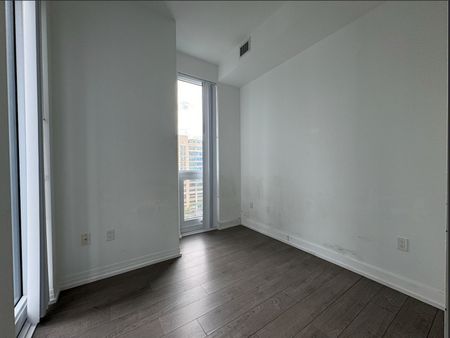 For Lease - 251 Jarvis Street Unit# 1025, Toronto, Ontario - Photo 3