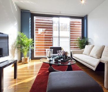 Carrer de Ballester, Barcelona, Catalonia 08023 - Photo 3