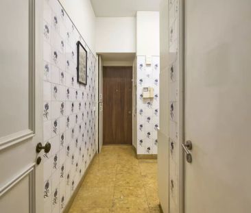 Room in a shared 7-bedroom apartment for rent in Lisbon, perfect for professionals or students - Foto 5