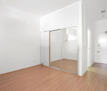 221/88 King, Newtown NSW 2042 - Apartment For Rent | Domain - Photo 1