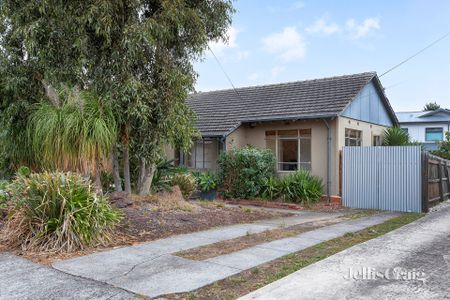 11 Cypress Street, Heidelberg West - Photo 2