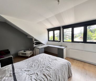 MAISON A LOUER - RILLIEUX LA PAPE - 218.86 m2 - 4 280 € charges com... - Photo 6