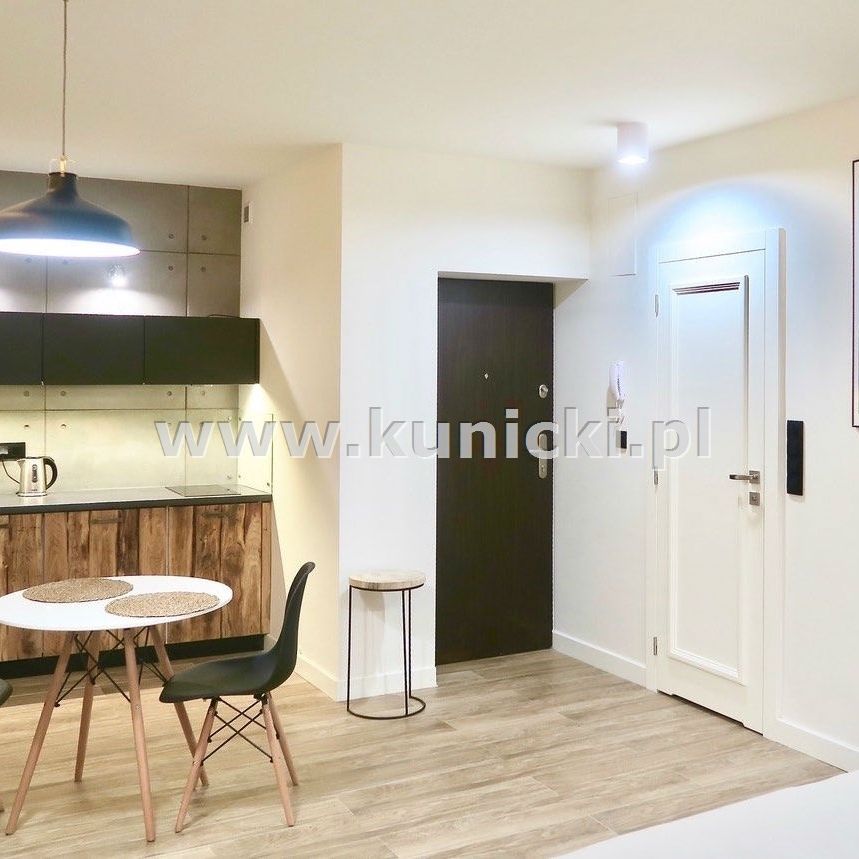 Warszawa, Wola, Nowolipie - Zdjęcie 1