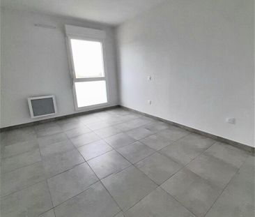 Location Appartement 3 pièces 59m² NIMES 30000 - Photo 6