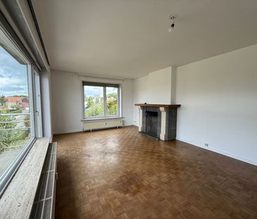 Appartement met 3 slaapkamers, balkon en garage nabij het centrum - Foto 6