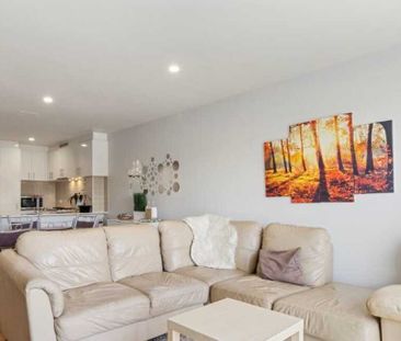 PRIME LOCATION & EASY LIVING - Photo 5