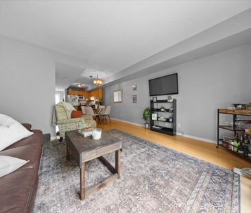 For Lease - 77 Strathaven Private, Cyrville - Carson Grove - Pinevi... - Photo 1
