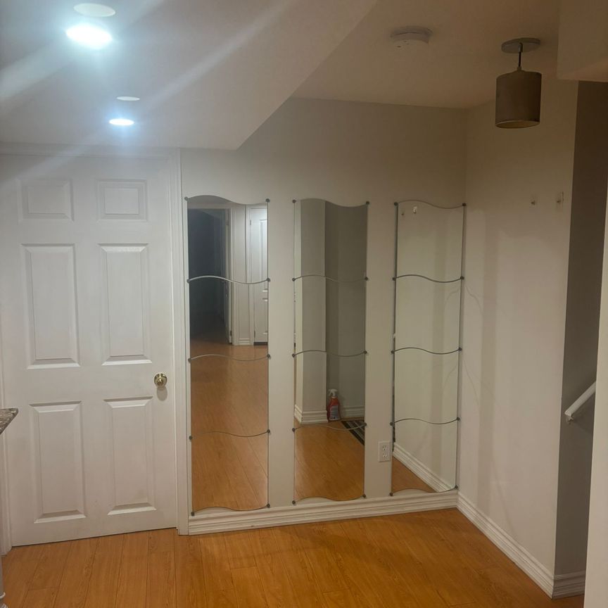 For Lease - 1185 Prestonwood Crescent, Mississauga, Ontario - Photo 1