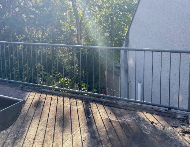 Schöne 2-Zimmerwohnung mit großem Balkon - Photo 1