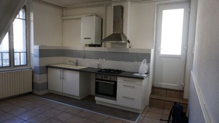 APPARTEMENT T3 RDC - 99 M² - GUEUGNON - Photo 4