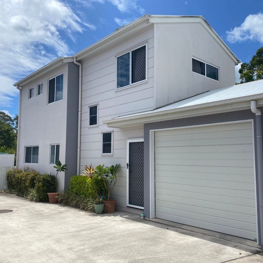 A SLICE OF PEACEFUL PARADISE - Photo 1