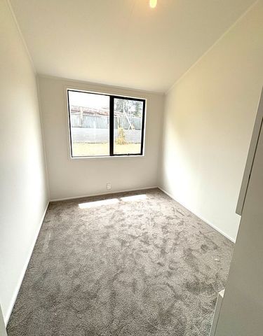 Newly Renovated 3-Bedroom Home in Prime Location - Photo 4