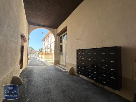 Location Appartement 1 pièce 25m² MONTAUBAN 82000 - Photo 4