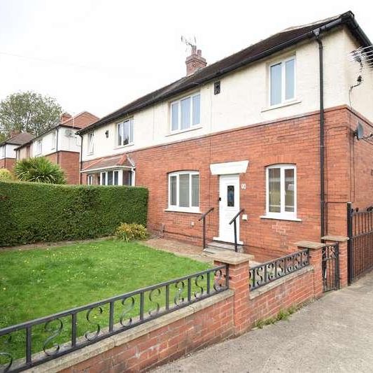Milton Crescent, Wakefield, WF2 - Photo 1