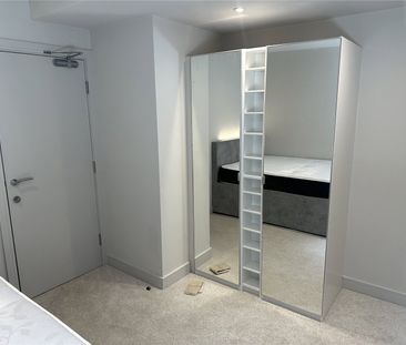 54 Newsome Road, Huddersfield, HD4 - Photo 5