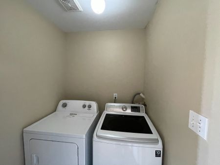 For Lease - 34 Brunswick Street Unit# Upper, Brampton, Ontario - Photo 3