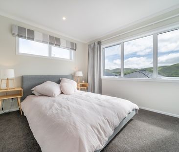 Near new in Kelson - Photo 5