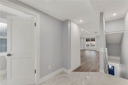 For Lease - 51 Wellington Street Unit# Upper, Hamilton, Ontario - Photo 4