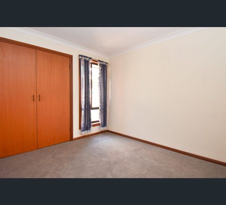 12 Ibis Crescent, Orange, NSW 2800 - Photo 5