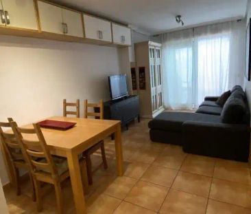 Apartamento de alquiler en Carrer Benizamid, de, 7, Marina Botafoc ... - Photo 1
