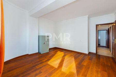Apartamento T4 em Lisboa - Photo 4