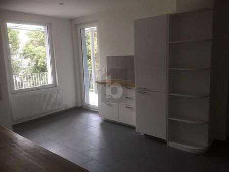 HABITATION AVEC ESPACE DE VIE LUMINEUX - Photo 2