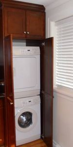 Classic Shaughnessy Studio Apartment *** NO PETS *** - Photo 4