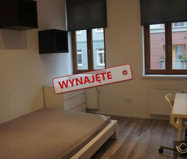 Do wynajęcia czteropokojowy apartament na Starym Mieście ! - Zdjęcie 3