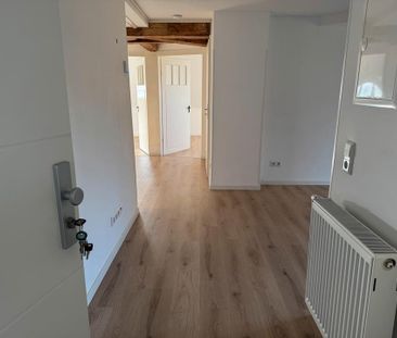 Stilvolles Wohnen in Schwenninger Stadtvilla – 3 Zi. - Photo 3