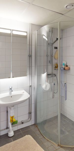 Sommarrovägen 43 B - Foto 1