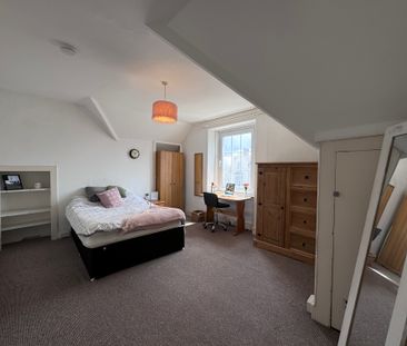 17 Headland Park Flat 2 - Photo 6