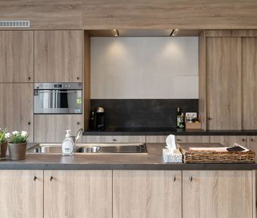 Gelijkvloers appartement met tuin en 2 autostaanplaatsen (1 ondergr... - Foto 6