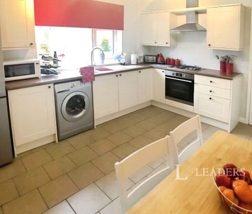 3 bedroom bungalow to rent Pinewood Close, Bourne, PE10 - Photo 5